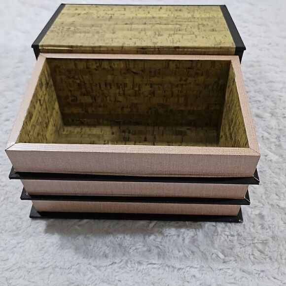 Halloween Secret Hidden Storage Book Witches Tales Dark Magic Potions Spells - Picture 10 of 11